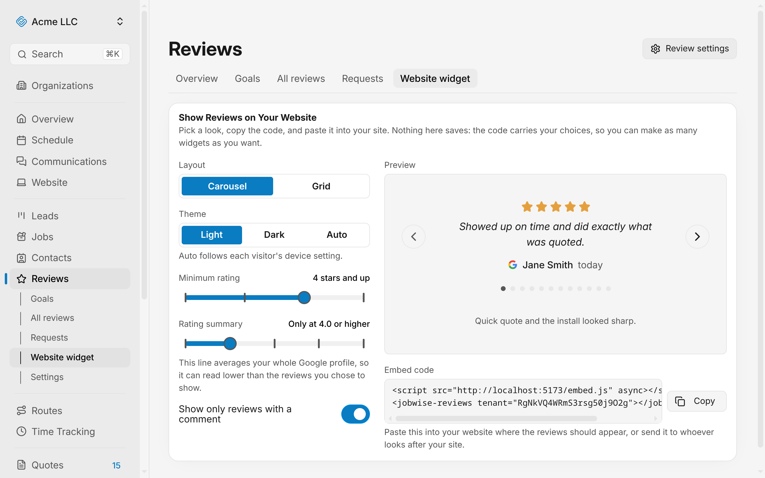 Reviews widget builder showing layout, theme, and filter options on the left, with a live preview on the right